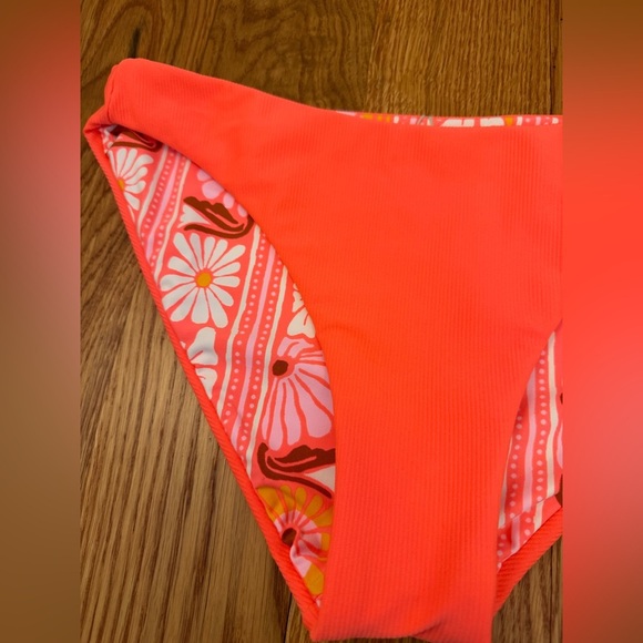 Maaji Reversible Retro Flowers Bikini Bottoms Size Large - Picture 2 of 12